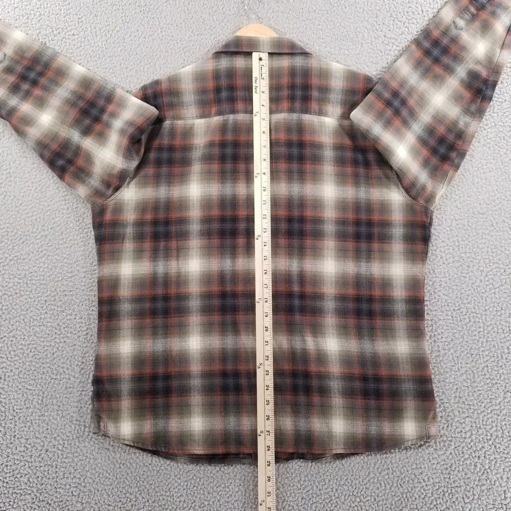 Kuhl Shirt Mens XL Brown Plaid The Law Flannel Outdoor Hiking Workwear Button Up